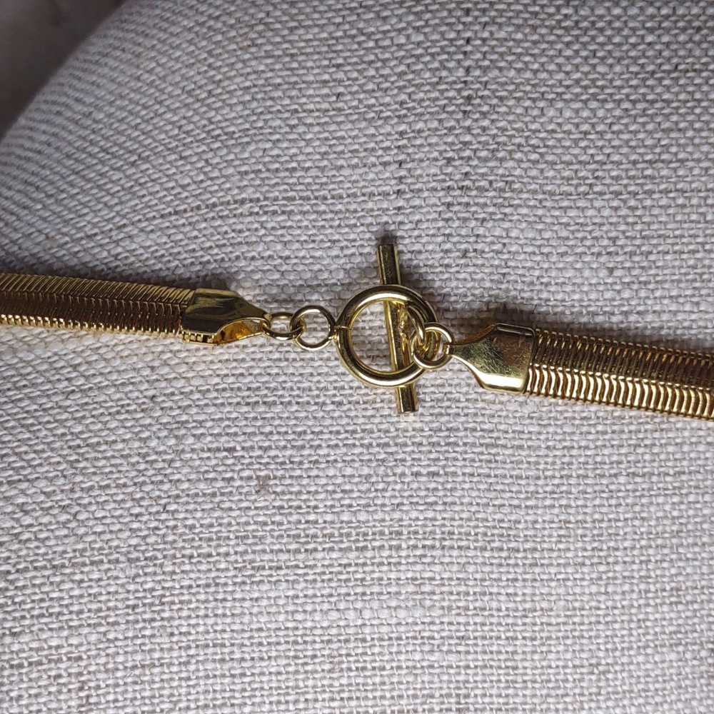 4pc Bundle Assorted Goldtone Necklaces - image 3